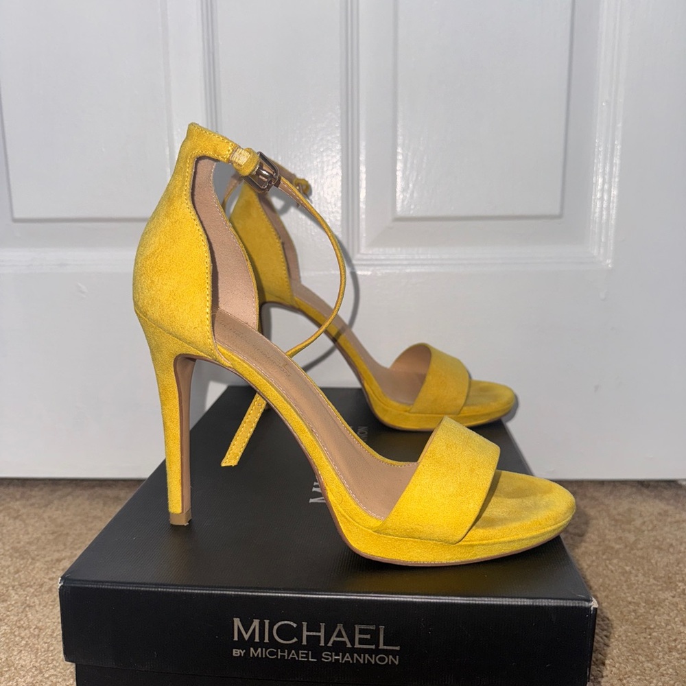 Michael Shannon Bright Yellow Heels